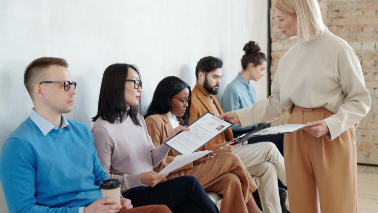What Does Human Resources Do 12 Key Responsibilities what-does-human-resources-do-12-key-responsibilities